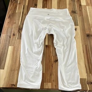 White Lululemon leggings